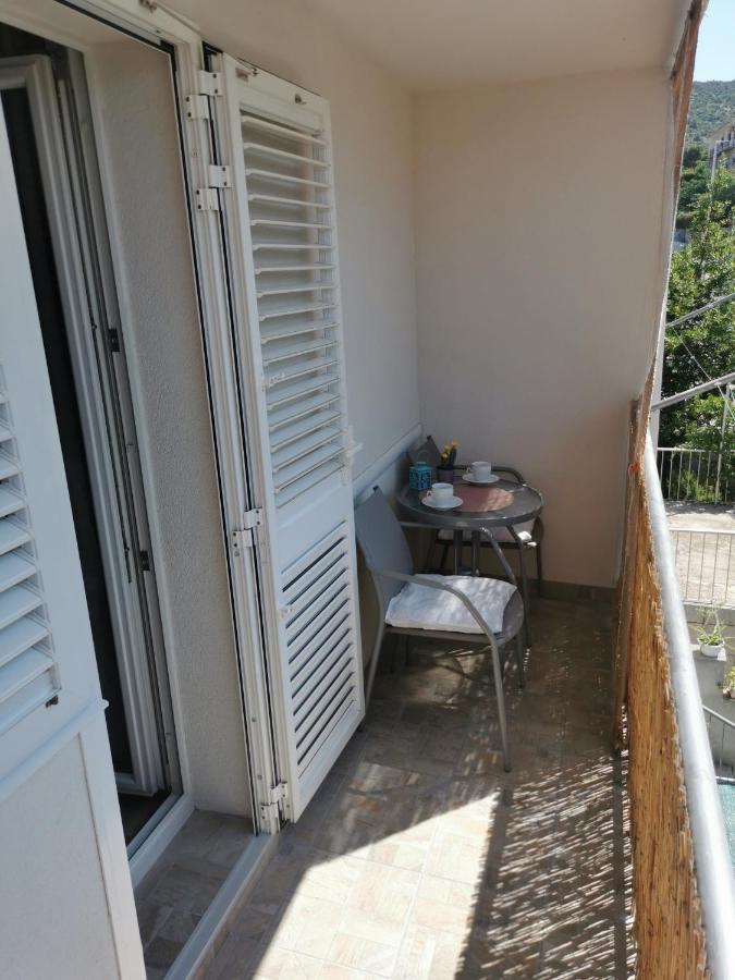 Apartman Jela シベニク エクステリア 写真
