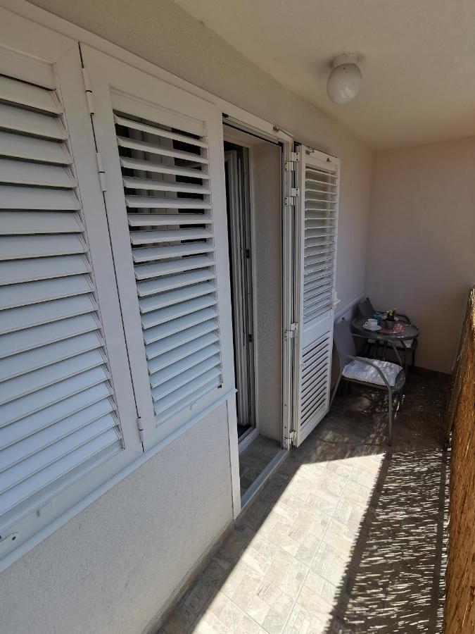 Apartman Jela シベニク エクステリア 写真